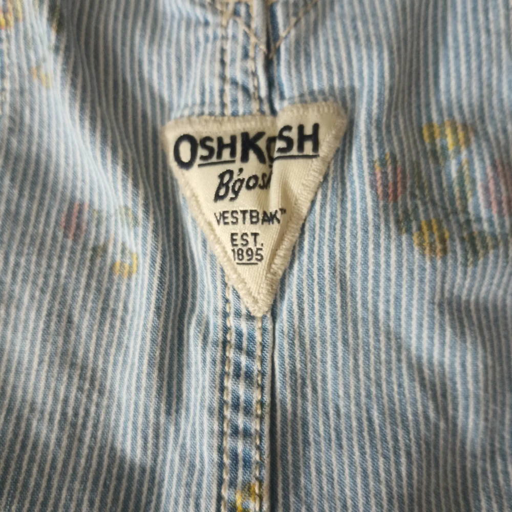 Kids OshKosh B'gosh Blue Jean Floral Overalls 9 M‎